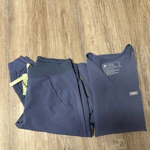 FIGS blue set.